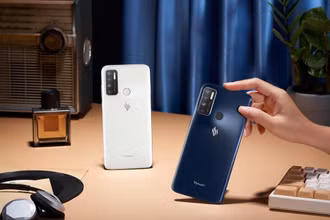 Dòng điện thoại Vsmart Live 4 "make in Vietnam"của Vinsmart.