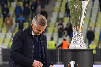 Solskjaer đã không thể sở hữu danh hiệu đầu tiên với tư cách HLV MU. (Ảnh: Getty Images)