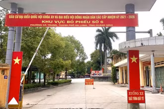 Khu vực bỏ phiếu số 6 tại Trại tạm giam Công an tỉnh Quảng Ninh.