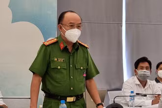 Lãnh đạo Công an tỉnh Bình Dương thông tin vụ việc. 