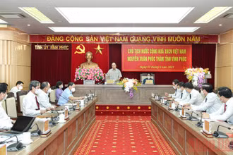 Chủ tịch nước phát biểu ý kiến chỉ đạo tại buổi làm việc.
