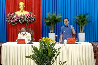 Bí thư Tỉnh ủy An Giang nhắc nhở không để từ thực hiện Chỉ thị 15 chuyển sang Chỉ thị 16.