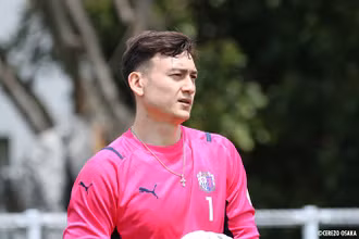 Thủ môn Đặng Văn Lâm phải nghỉ hết năm 2021 vì chấn thương vai. (Ảnh: Cerezo Osaka)