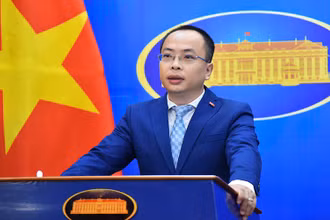 Phó Phát ngôn Bộ Ngoại giao Đoàn Khắc Việt.