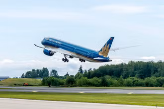 Máy bay Boeing 787 của VNA.
