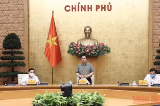 Thủ tướng Phạm Minh Chính phát biểu tại cuộc họp. (Ảnh: TRẦN HẢI).