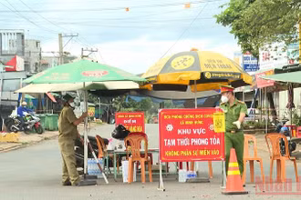 Bình Phước lập nhiều chốt kiểm soát để khóa chặt các khu vực xuất hiện F0 trong cộng đồng.