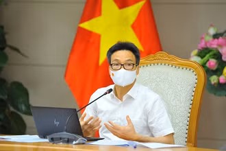 Phó Thủ tướng Vũ Đức Đam chủ trì cuộc họp. (Ảnh: TTXVN)
