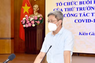 Thứ trưởng Nguyễn Trường Sơn phát biểu tại buổi làm việc.