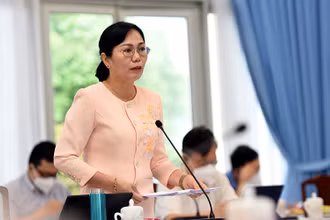 Phó Chủ tịch UBND tỉnh Đồng Nai Nguyễn Thị Hoàng cho biết, sau một tuần thực hiện kế hoạch khôi phục các hoạt động kinh tế - xã hội, doanh nghiệp trên địa bàn thiếu lao động do tỷ lệ tiêm vaccine thấp.