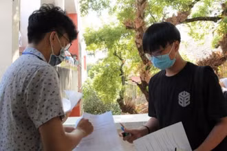 Thí sinh dự thi đánh giá năng lực đợt 1 tại TP Hồ Chí Minh. (Ảnh: Phan Yên)