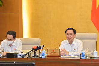 Chủ tịch Quốc hội Vương Đình Huệ tại phiên họp. (Ảnh: DUY LINH)
