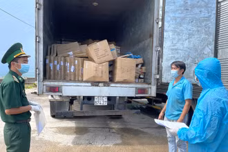 Trước đó, TP Phú Quốc chỉ phát hiện 5 ca F0, tất cả đều là tài xế chở hàng từ đất liền ra đảo.