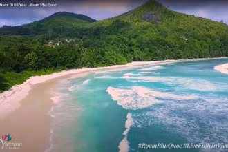 Hình ảnh cắt từ clip "Việt Nam: Đi Để Yêu!- Roam Phu Quoc".