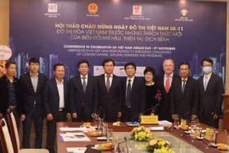 Các đại biểu tham dự hội thảo tại điểm cầu thành phố Hà Nội.