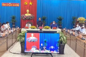 Quang cảnh cuộc họp.
