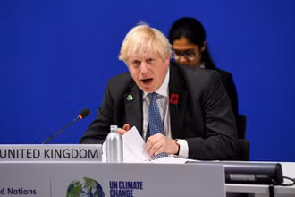 Thủ tướng Anh Boris Johnson phát biểu ý kiến tại một sự kiện trong khuôn khổ COP26. (Ảnh: Chính phủ Anh)