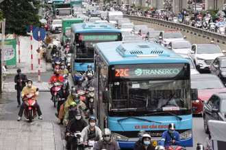 Hà Nội yêu cầu đề án thu phí vào nội đô phải đánh giá toàn diện hơn để hiệu quả, giảm ùn tắc.