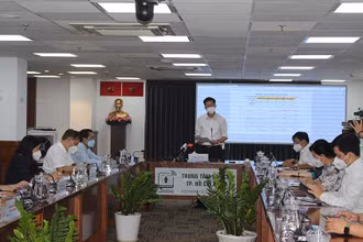 Toàn cảnh cuộc họp báo.