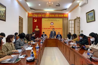 Toàn cảnh buổi họp báo.
