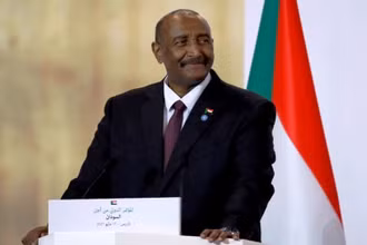 Tổng Tư lệnh quân đội Sudan Abdel Fattah al-Burhan. (Ảnh: Reuters)
