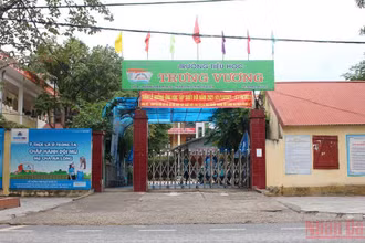 Học sinh trên địa bàn thành phố Thái Nguyên vừa đi học trực tiếp trở lại được hai ngày thì lại học trực tuyến từ ngày 25/11.