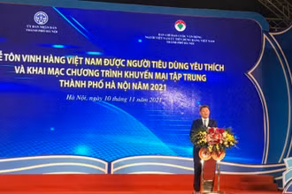 Phó Chủ tịch UBND TP Hà Nội Nguyễn Mạnh Quyền phát biểu khai mạc.