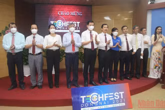 Lãnh đạo tỉnh Đồng Nai dự Lễ khai mạc Techfest DongNai 2021.