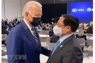 Thủ tướng Phạm Minh Chính gặp Tổng thống Mỹ Joe Biden. (Ảnh: TTXVN)