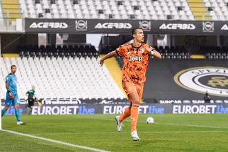 Ronaldo lập tức để lại dấu ấn trong ngày trở lại sau khi hồi phục. (Ảnh: Juventus FC)