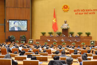 Toàn cảnh phiên họp tại trường, Kỳ họp thứ 10, Quốc hội khóa XIV, ngày 4-11