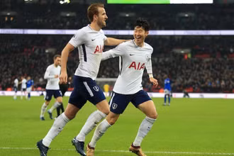 Bộ đôi tiền đạo của Tottenham, H. Kane (trái) và Son Heung-Min.