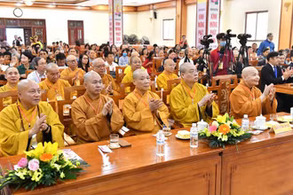 Quang cảnh buổi lễ.