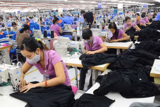 Đầu tư cho nghiên cứu phát triển giúp nhiều DN dệt may vượt qua khó khăn.