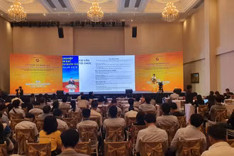 Quang cảnh hội thảo Thương hiệu ngành công nghiệp công nghệ thông tin, điện tử viễn thông Việt Nam.