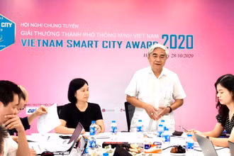 TS Nguyễn Quân, nguyên Bộ trưởng Khoa học và Công nghệ, Chủ tịch Hội đồng Bình chọn chung tuyển.