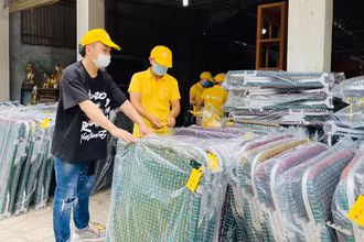 Ca sĩ Tùng Dương kêu gọi hơn 3 tỷ đồng ủng hộ TP Hồ Chí Minh