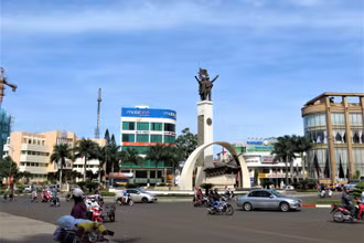 Trung tâm thành phố Buôn Ma Thuột trước giờ giãn cách xã hội theo Chỉ thị 16 của Thủ tướng Chính phủ.