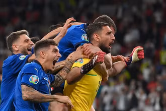 Italia có tới năm cầu thủ góp mặt trong đội hình xuất sắc nhất EURO 2020. (Ảnh: UEFA)