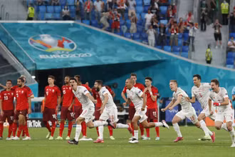 Tây Ban Nha vào bán kết Euro 2020 sau màn đấu súng cân não với Thụy Sĩ. (Ảnh: Reuters)