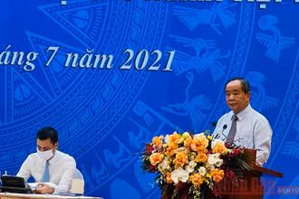 Chủ nhiệm Văn phòng Chủ tịch nước Lê Khánh Hải đọc Quyết định về đặc xá năm 2021.