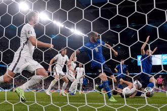 Leonardo Bonucci ghi bàn thắng thứ 142 của EURO 2020 trong trận chung kết, thiết lập kỷ lục về tổng số bàn thắng được ghi trong lịch sử giải đấu. (Ảnh: UEFA)