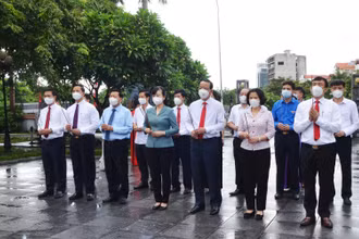 Dâng hương tưởng niệm 109 năm Ngày sinh Tổng Bí thư Nguyễn Văn Cừ