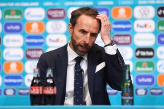 Huấn luyện viên Southgate nhận hết trách nhiệm về mình sau khi tuyển Anh thất bại trên chấm luân lưu trước Italia. (Ảnh: UEFA)