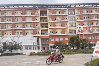 Bệnh viện Đa khoa Trung ương Quảng Nam.