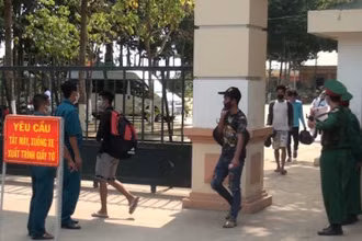 Các đồn biên phòng thuộc Bộ đội Biên phòng tỉnh An Giang tăng cường kiểm tra phòng, chống dịch bệnh.