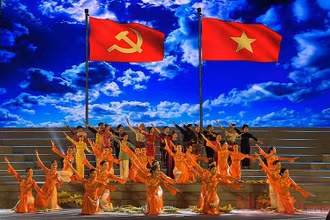Tiết mục mở màn chương trình.