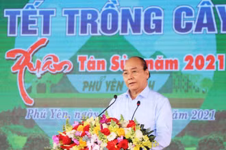 Thủ tướng phát biểu tại lễ phát động Tết trồng cây. 
