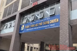305 chỉ tiêu vào lớp 10 trường chuyên đại học Sư phạm Hà Nội