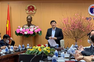 Bộ trưởng Y tế Nguyễn Thanh Long yêu cầu các địa phương phải tăng cường năng lực xét nghiệm.
